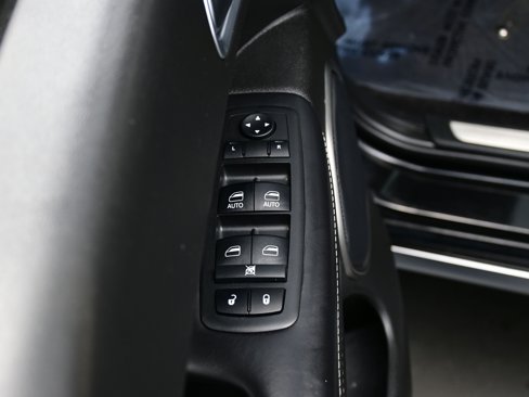 Used 2018 Dodge Durango Citadel image 11