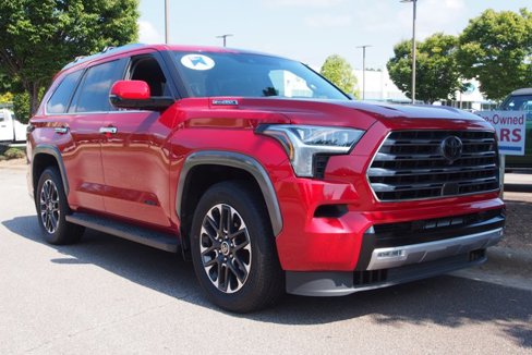Used 2024 Toyota Sequoia Limited w/ Tow Technology Package image 1