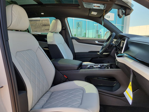 New 2025 Volkswagen Atlas Cross Sport SEL Premium R-Line image 15