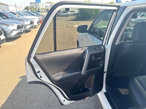 Used 2022 Toyota 4Runner TRD Sport image 38