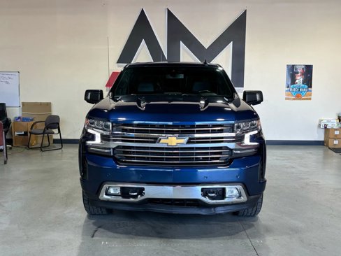 Used 2021 Chevrolet Silverado 1500 High Country w/ Safety Package II image 2