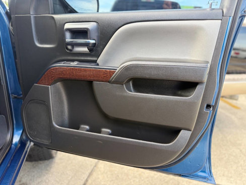 Used 2018 GMC Sierra 1500 SLE w/ SLE Value Package image 22