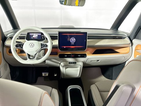 New 2025 Volkswagen ID. Buzz Pro S Plus image 13