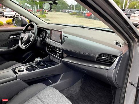 Certified 2022 Nissan Rogue SV image 14
