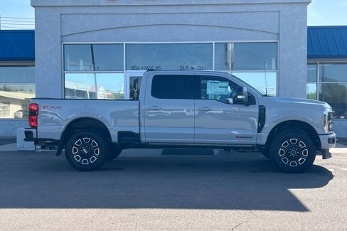 New 2025 Ford F350 Platinum w/ FX4 Off-Road Package image 4