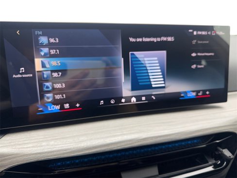 Used 2025 BMW i4 eDrive40 w/ Premium Package image 62