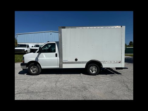 Used 2024 Chevrolet Express 3500 w/ Power Convenience Package image 5