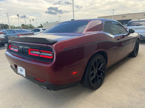 Used 2022 Dodge Challenger GT w/ Blacktop Package image 8