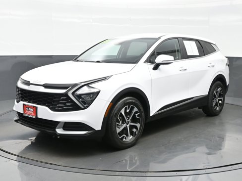 Used 2023 Kia Sportage EX image 2