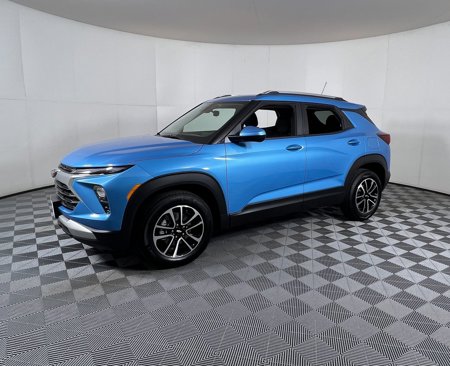 New 2026 Chevrolet TrailBlazer LT w/ LT Cold Weather Package image 2