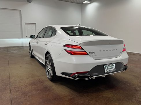 Used 2025 Genesis G70 2.5T image 35