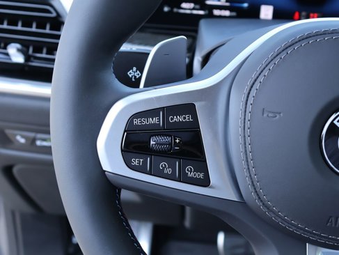 New 2026 BMW X5 M60i w/ Executive Package image 35