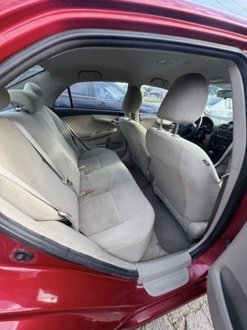 Used 2013 Toyota Corolla image 8