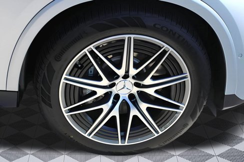 New 2025 Mercedes-Benz GLC 63 AMG S image 9