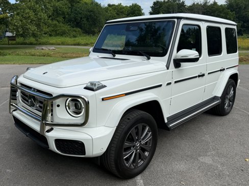 Used 2025 Mercedes-Benz G 550 image 2