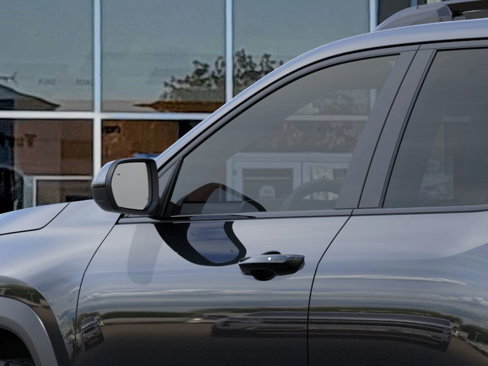 New 2026 Chevrolet Equinox ACTIV image 36