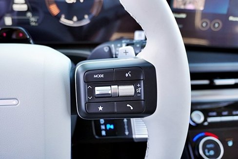New 2026 Hyundai Santa Fe SEL image 41