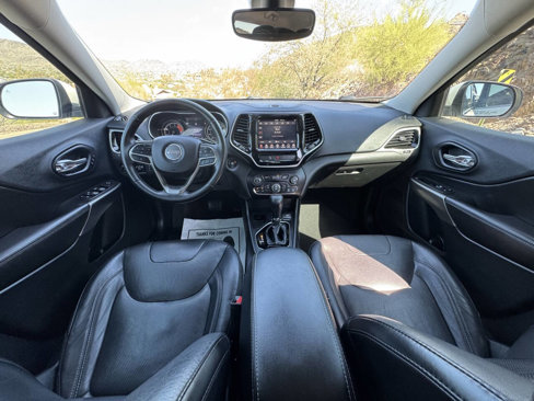 Used 2019 Jeep Cherokee Limited w/ Trailer Tow Group image 11