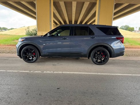 Used 2021 Ford Explorer ST w/ Equipment Group 401A image 6