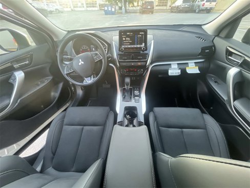 New 2025 Mitsubishi Eclipse Cross SE image 18