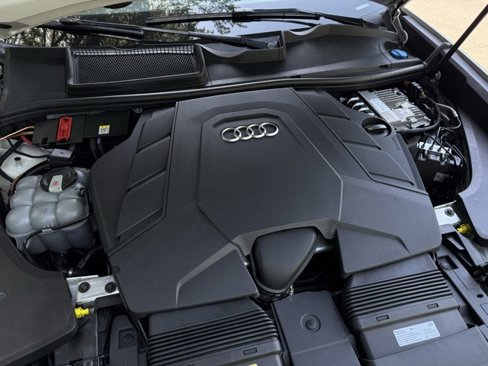 Used 2019 Audi Q8 Premium Plus w/ Premium Plus image 42