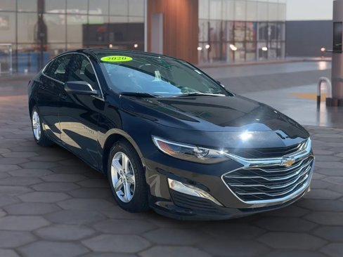 Used 2020 Chevrolet Malibu LS image 2