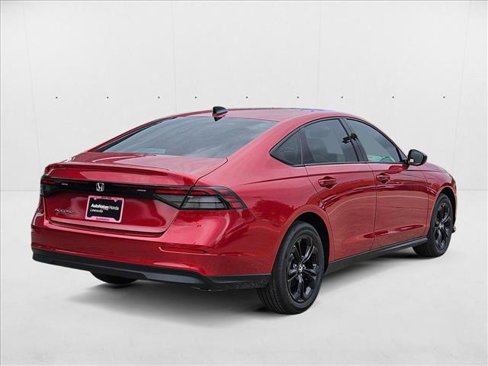 New 2025 Honda Accord SE image 2