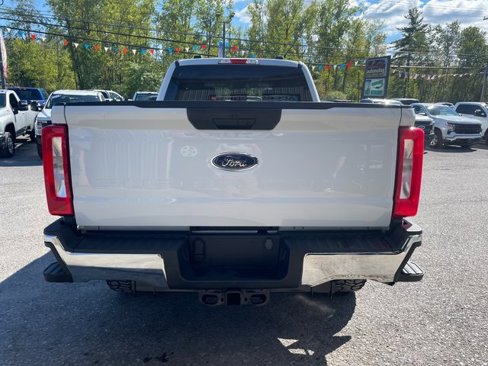 Used 2023 Ford F250 XLT w/ Snow Plow Prep Package image 7