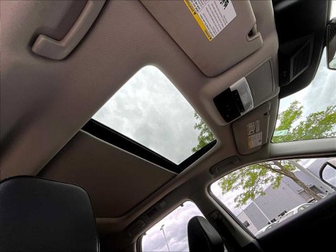 Certified 2024 Nissan Pathfinder SL w/ SL Premium Package image 23