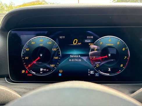 Used 2023 Mercedes-Benz E 350 4MATIC Sedan w/ Premium Package image 15
