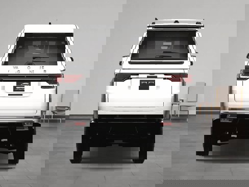 New 2025 Jeep Wagoneer Series II image 10