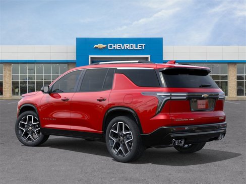 New 2026 Chevrolet Traverse High Country image 3