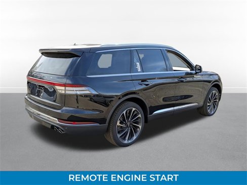 New 2025 Lincoln Aviator Reserve image 3
