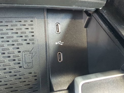 New 2026 Mercedes-Benz GLS 450 4MATIC image 10