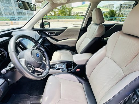 Used 2021 Subaru Forester Limited image 12