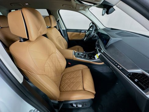 New 2026 BMW X7 xDrive40i image 37