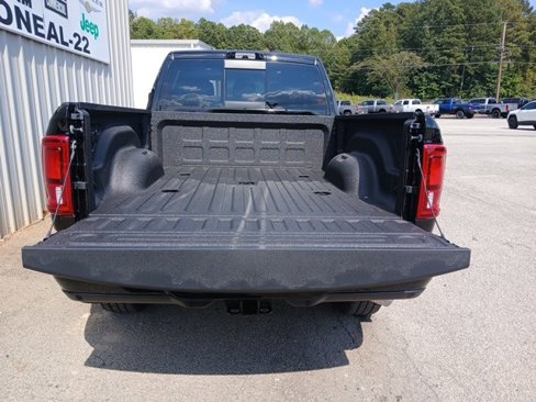 New 2026 RAM 2500 Limited image 8