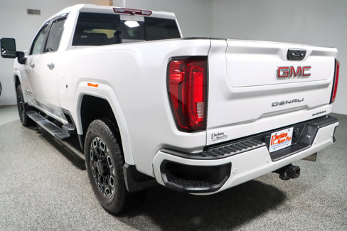 Used 2023 GMC Sierra 2500 Denali image 9