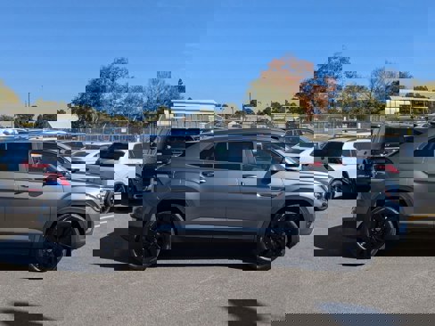 New 2025 Volkswagen Atlas Cross Sport SE image 2