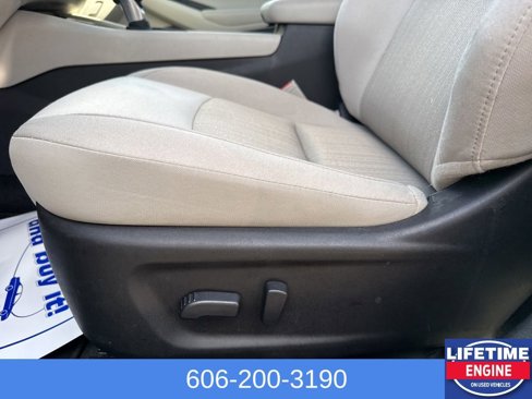 Used 2025 Nissan Altima 2.5 SV image 23