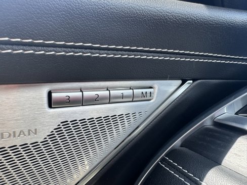 Used 2024 Jaguar XF R-Dynamic SE image 35