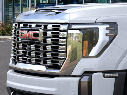 New 2026 GMC Sierra 3500 Denali image 13