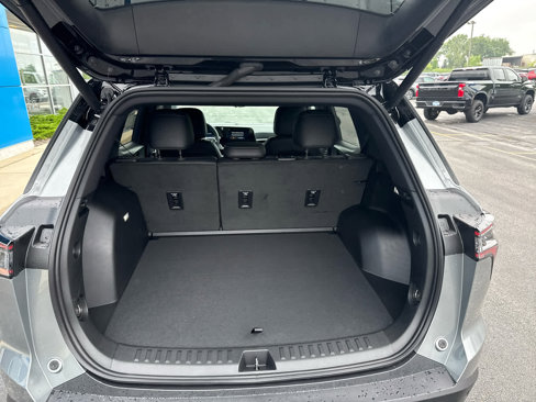 New 2026 Chevrolet Equinox LT w/ Convenience Package II image 11