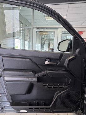 New 2025 Toyota Tacoma TRD Sport w/ TRD Sport Upgrade Package image 11