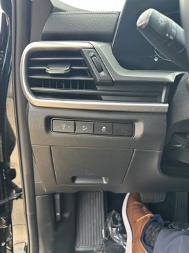 Used 2023 Kia Telluride S image 20
