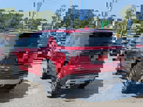 New 2026 Chevrolet Traverse LT w/ Enhanced Driving Package image 6