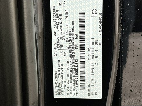New 2025 Ford F350 XLT w/ Black Appearance Package image 31
