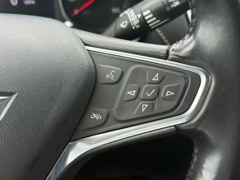 Used 2020 Chevrolet Equinox Premier w/ Premier Redline Edition image 27