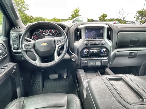 Used 2022 Chevrolet Silverado 1500 LTZ image 11