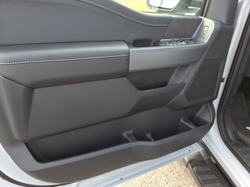 New 2025 Ford F150 XLT image 10